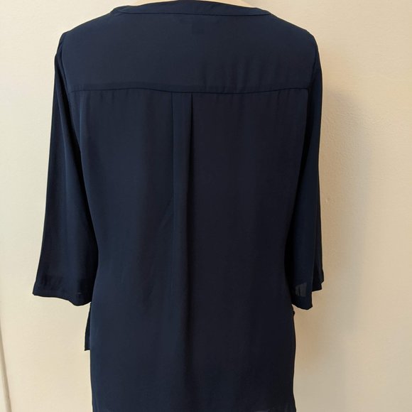 Work! Crochet Work Split Neck Blouse - Picture 4 of 5